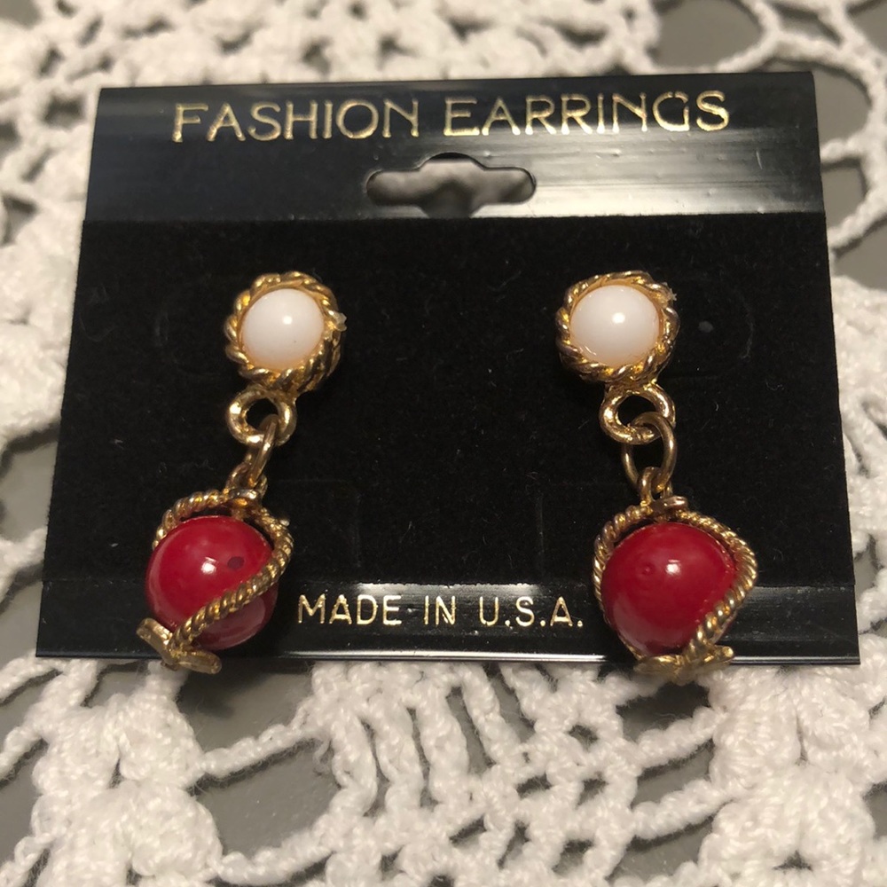 Vintage bead fashion earrings